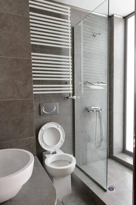City Lux2Modern Apartment Next To Kerameikos Metro Athene Buitenkant foto